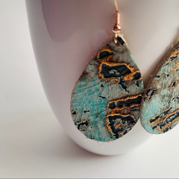 Turquoise Rustic Earrings - Picture 2 of 3